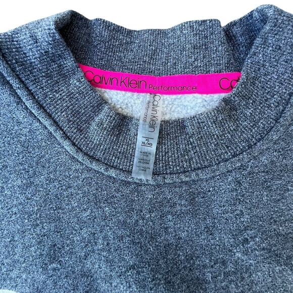 Calvin Klein oversized Crop sweatshirt, gray Calvin on front women's size XL - Picture 2 of 6